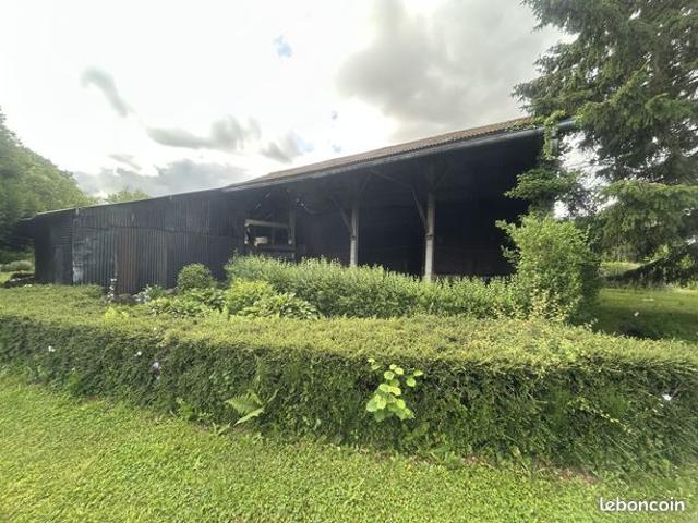 Grange 4 pièces 323 m²
