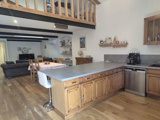 Maison 5 pièces 145 m²