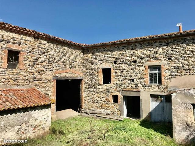 Grange 5 pièces 400 m²