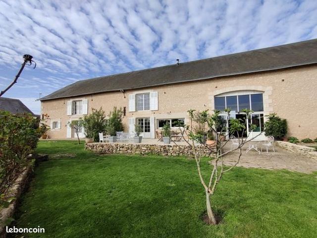 Grange 6 pièces 260 m²
