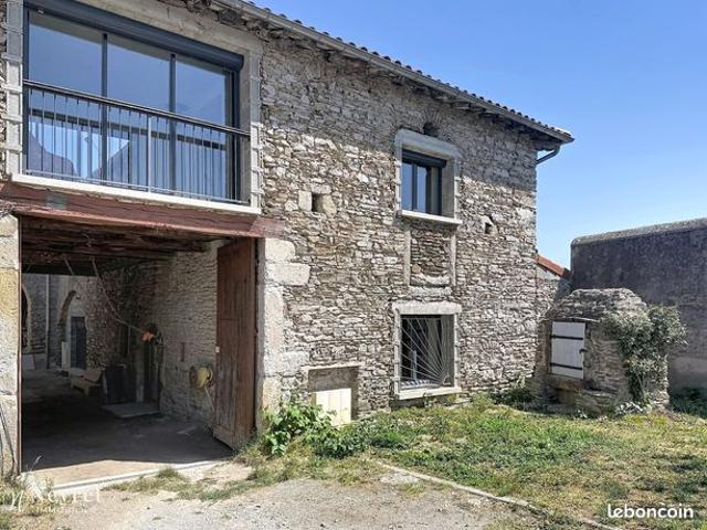 Grange 8 pièces 180 m²