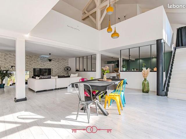 Grange 8 pièces 312 m²