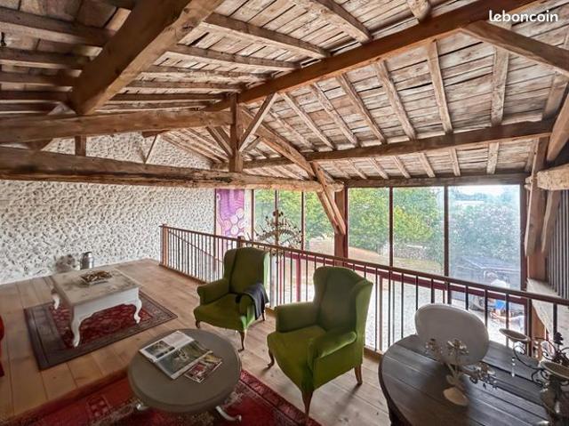 Grange 8 pièces 325 m²