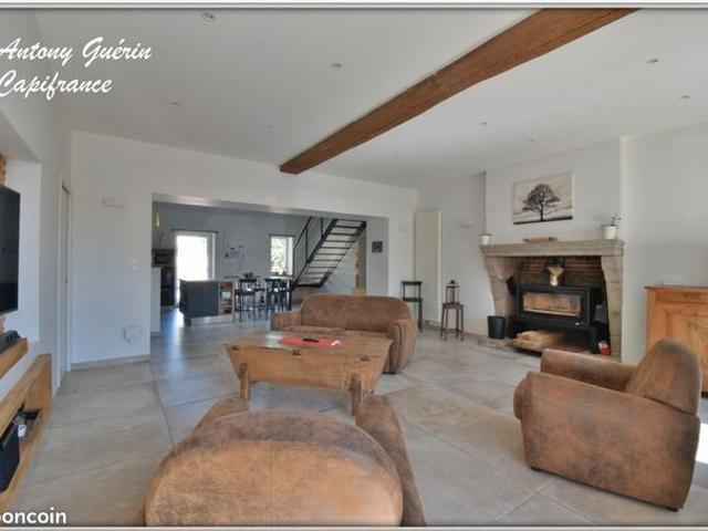 Grange 9 pièces 252 m²