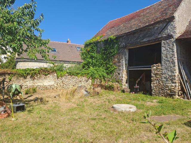 GRANGE à vendre SAINT ESCOBILLE