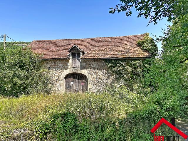GRANGE A RENOVER A CHASTEAUX EN CORREZE