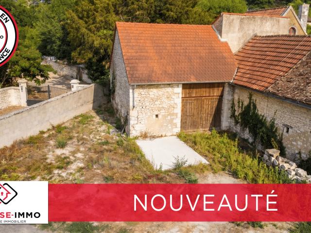 Grange à rénover Fort potentiel à Targé