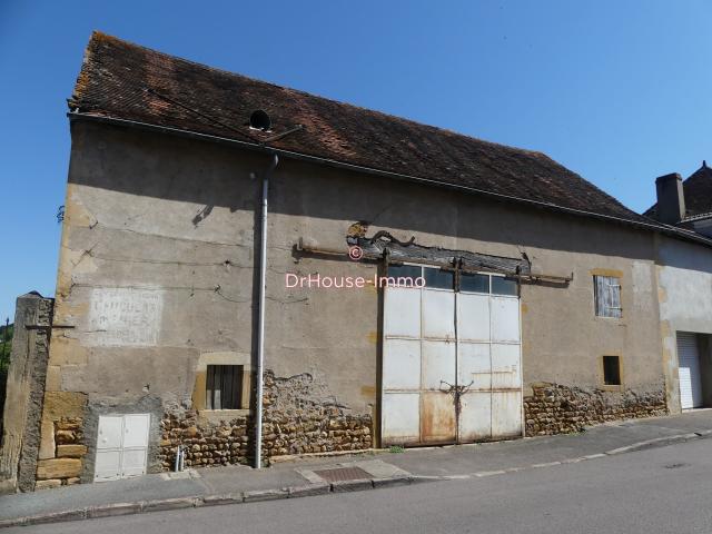 Grange a rénover,Semur en Brionnais. DPT 71