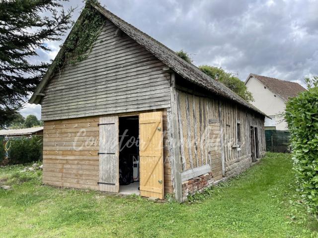 Grange à rénover, terrain de 626 m², proche Veules les Roses et