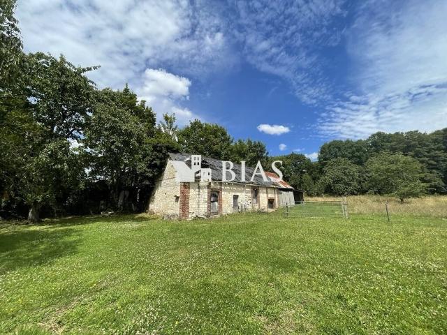 GRANGE A REHABILITER JUMIEGES CENTRE HISTORIQUE