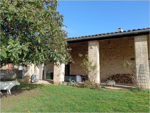 Grange avec Vue