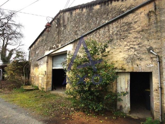 Grange de 120m² à rénover à Montagne Saint Emilion