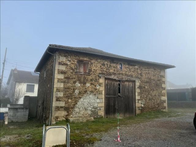 Grange de 1 pièces principales