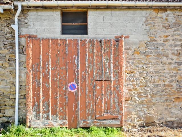 GRANGE de 43 m2 SAINT SERNIN DU PLAIN 71
