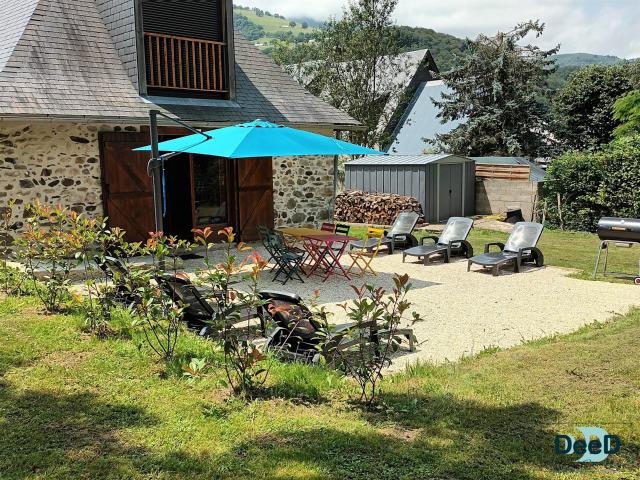 Grange entièrement rénovée 140m² Campan