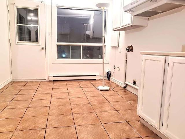 Grand 4½ à Louer – 1275$ – Belle Local