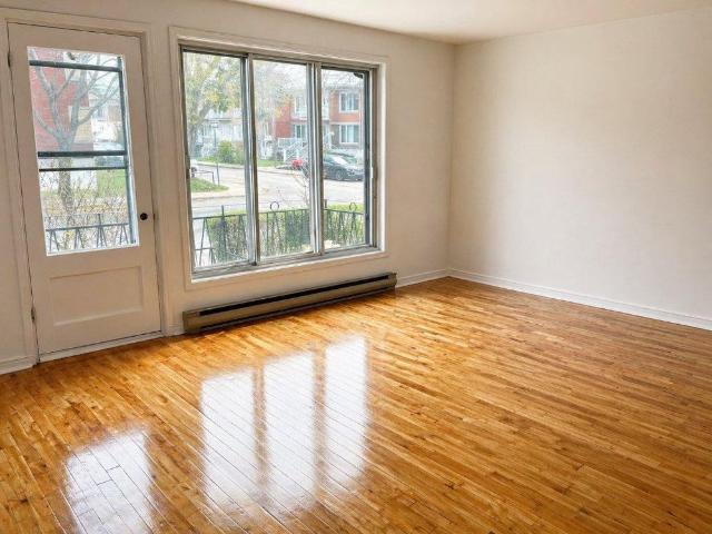 GRAND 4 1/2 À LOUER | LARGE 4 ½ FOR RENT | MONTRÉAL NORD