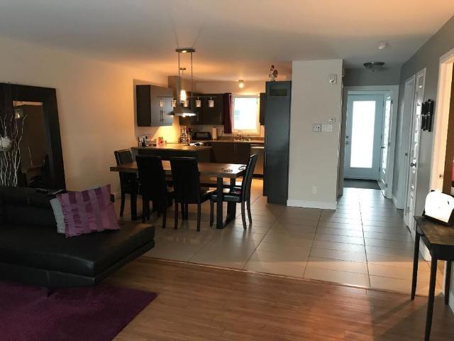 Grand 4 1/2 Style condo Secteur Val Bélair