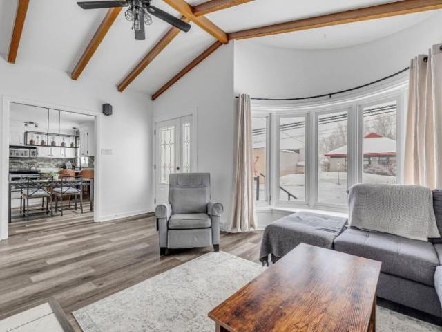 Grand 5 ½ lumineux à Charlesbourg – Disponible 1er juillet !