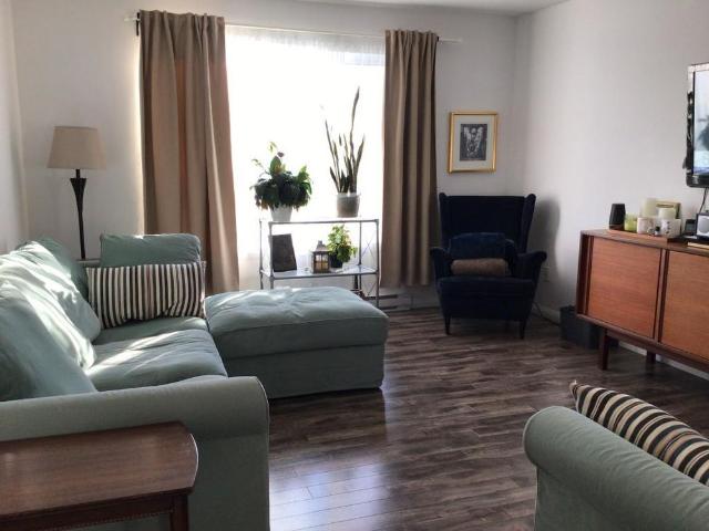 Grand 5 1/2 a louer St Jérome, a partir du 1er janvier. Endroit tranquille avec locataires établies depuis plusieurs année. Parcs a roxi