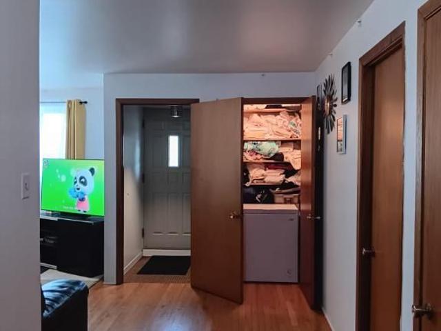 Grand 5 1/2 à Longueuil – 3 chambres – Disponible 1er août 2026 – 1 600$ca Rive Sud Montréal