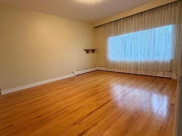 Grand 6 1/2 MERCIER HOCHELAGA MAISONNEUVE