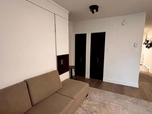 Grand 2 ½ Meublé – Plateau Mont Royal
