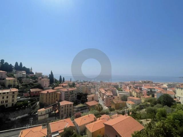 GRAND 2 PIECES QUARTIER TERRES CHAUDES