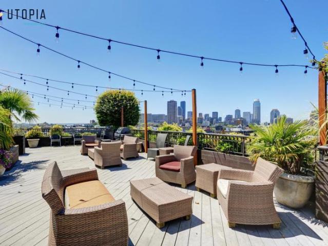 GRAND 3 PIECES AVEC VASTE TERRASSE BIENTOT LIVRÉ