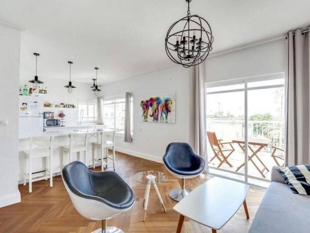 grand 3 PIÈCES de 73m²