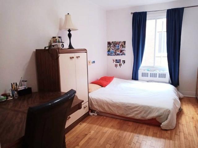 Grand 3 1/2 à Louer – Secteur UdeM