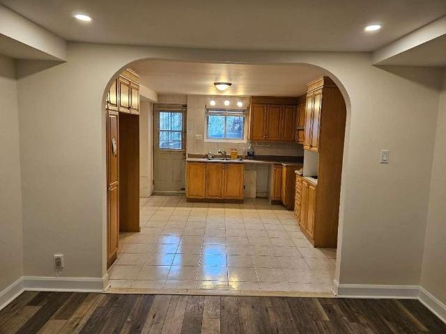 Grand 3 1/2 quartier St Michel / Ahuntsic pour juillet