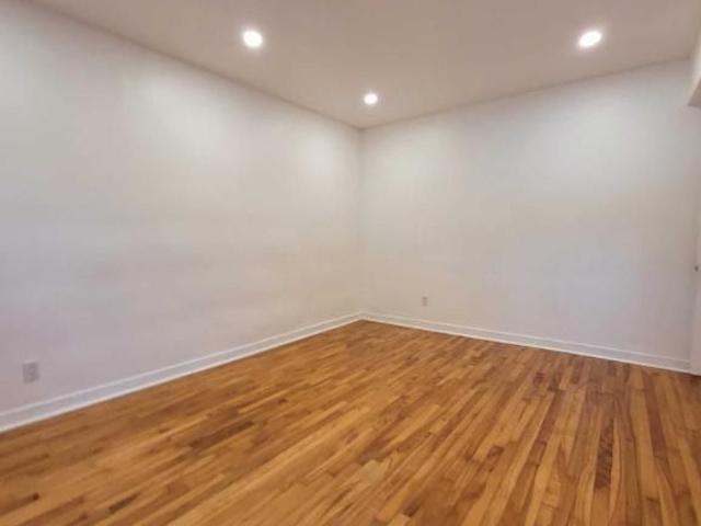GRAND 3 1/2 3485 ELLENDALE RECEMMENT RENOVE