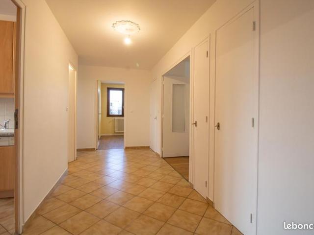 Annecy – Avenue de Genève | Appartement T3 de 82 m² avec balcons, ascenseur et cave