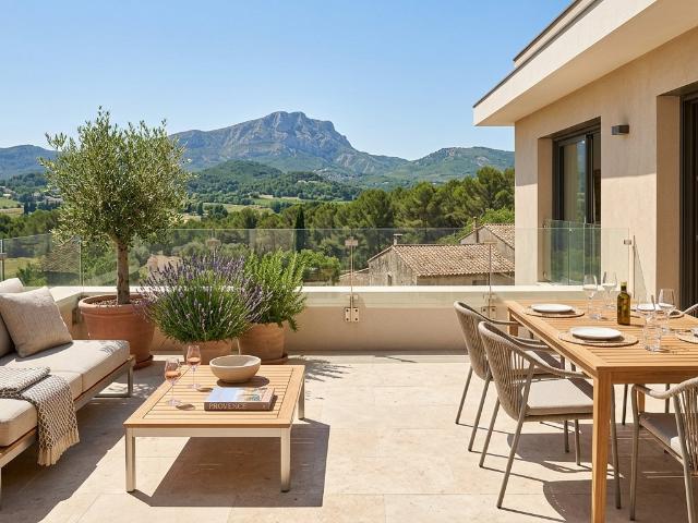GRAND T3 de 65m² TRAVERSANT VUE SAINTE VICTOIRE 3 pièces, 65 m²