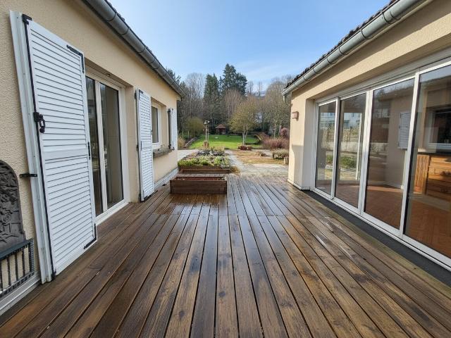 Grand T3 lumineux de 92 m² avec terrasse 92m² Aurillac