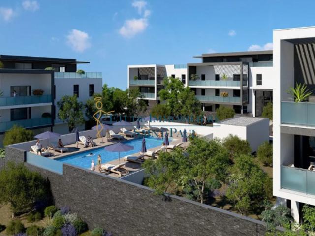 GRAND T1 DANS RESIDENCE DE STANDING AVEC PISCINE FRAIS DE NOTAIR