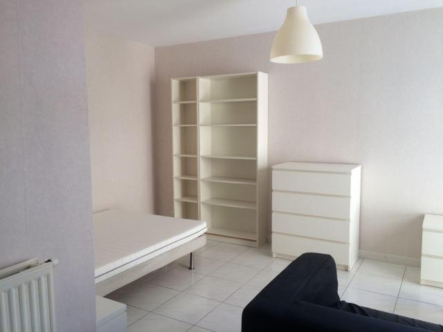 Grand T1 equipé