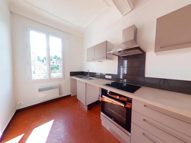 Grand T2 66m2 avec balcon LORGUES