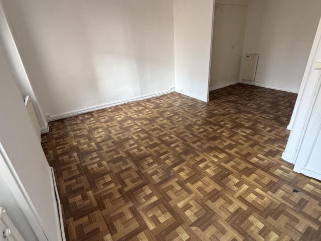 Grand T2 à vendre NOAILLES