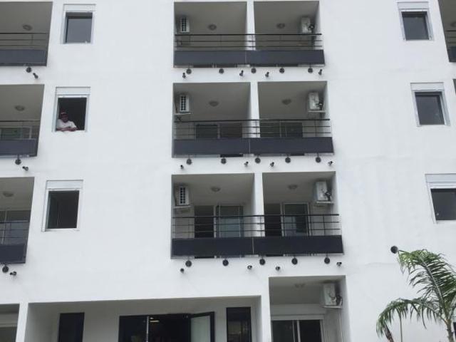 Grand T2 de 46,80 m2 avec varangue et vue dégagée Sainte C