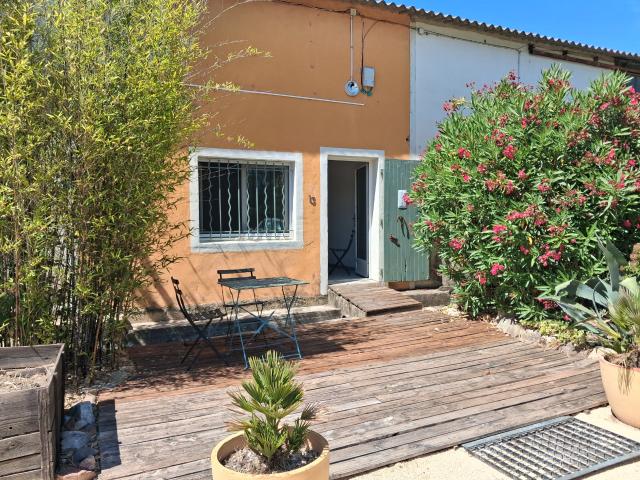 Grand T2 de 56 m2 env. en campagne !