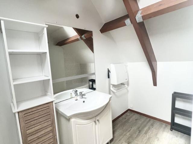 GRAND T2 DUPLEX ARRAS PROCHE CENTRE VILLE