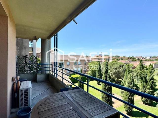 Grand T2 lumineux avec balcon sans vis à vis et vue dégagée