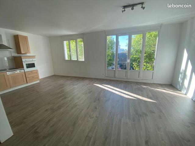 Grand t2 lumineux plein sud