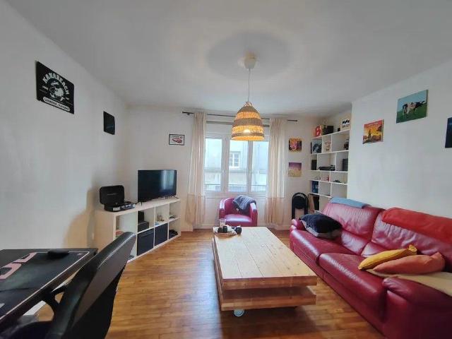 Grand T2 non meublé 55m² Quartier Saint Louis