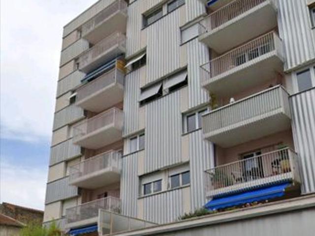 Grand T4 avec Balcon + Garage + Cave + Ascenseur 26100 ROMANS/ISERE