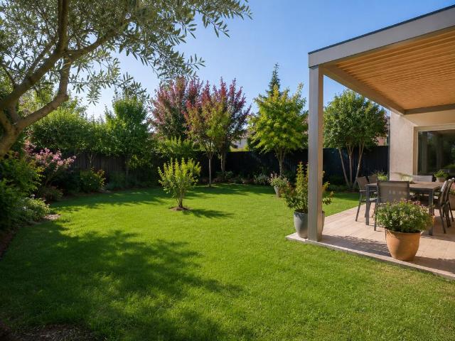 GRAND T4 avec JARDIN et Parking à TOULENNE proche LANGON
