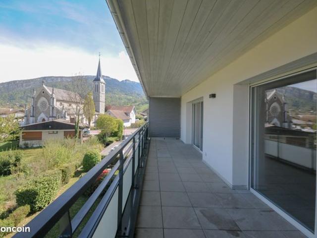 Grand T4 duplex de 141,06 m² au sol de standing – Garage et cave. Appartement à vendre Saint Jorioz
