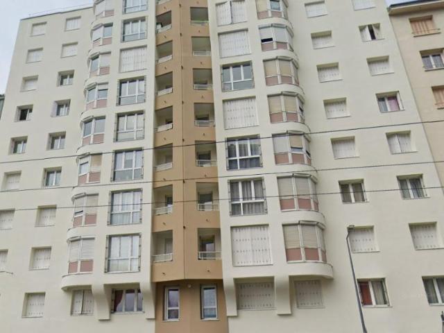 Grand T4 rue Bergson